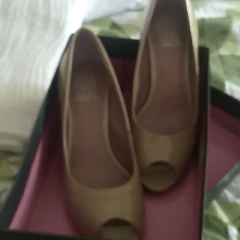 Women's heels